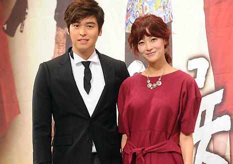 Актриса Oh Yeon Seo и Lee Jang Woo оказались влюблены вне съемочной площадки
